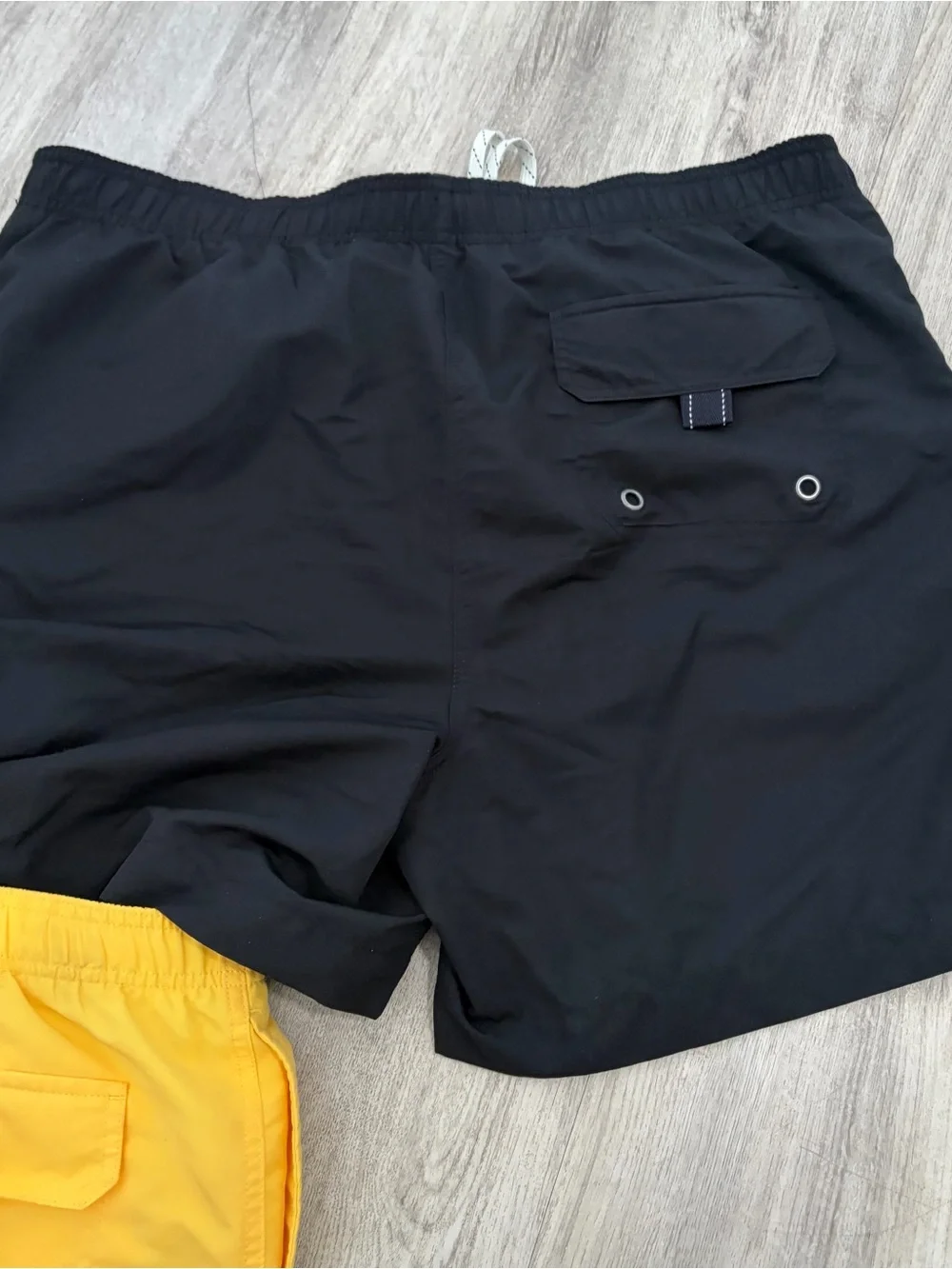 Lands End lot men’s